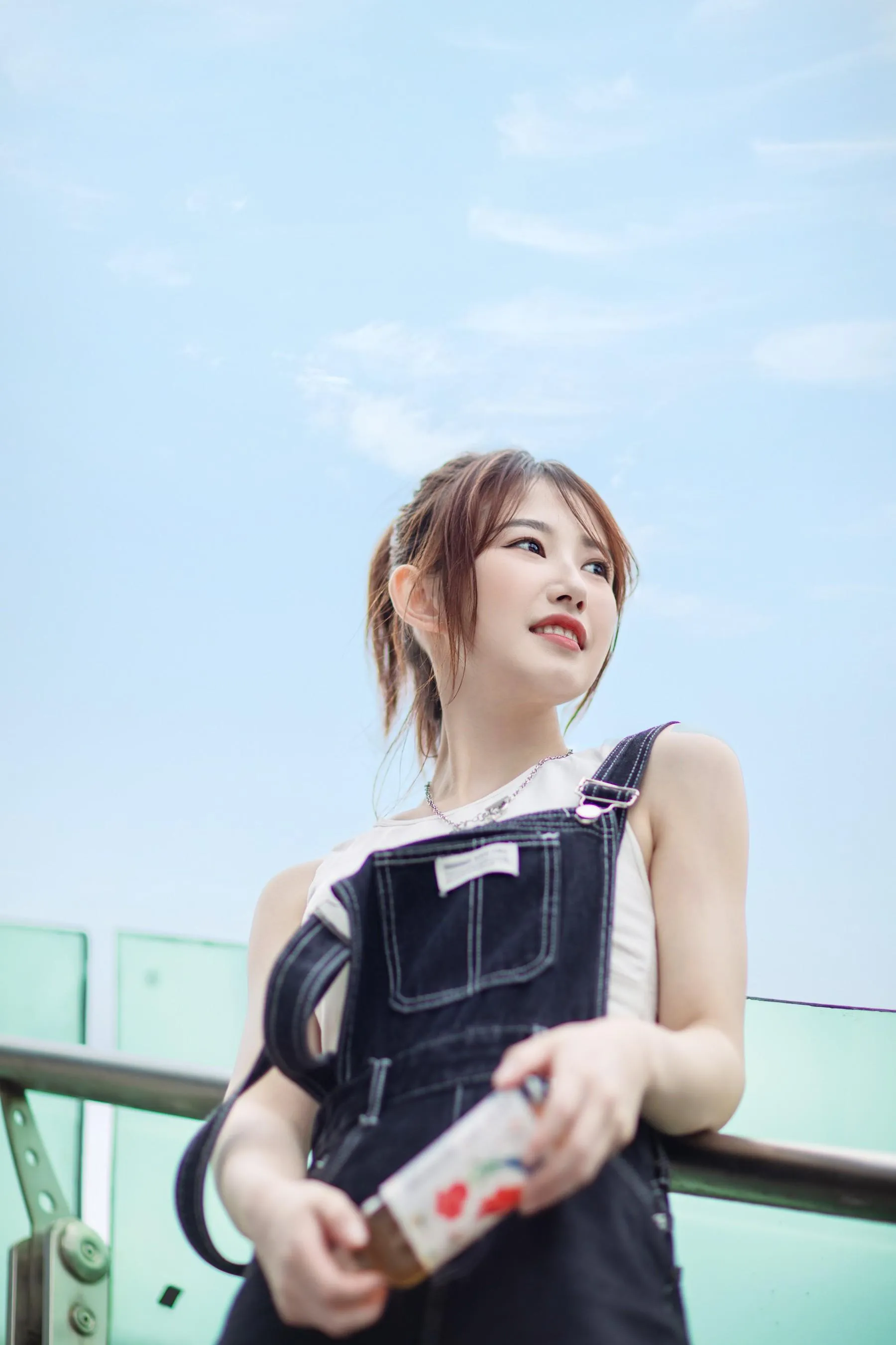 [YITUYU艺图语]2022.07.29 夏日的微风 佩佩 [25P]插图1